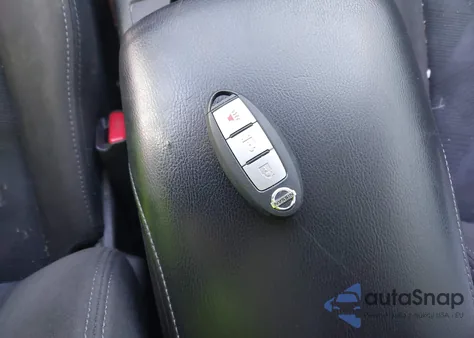 2015 Nissan Rogue Sv z USA, uszkodzony, nr VIN KNMAT2MV7FP573460